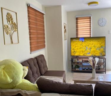 San Pablo Apartment | As Thetic Transient