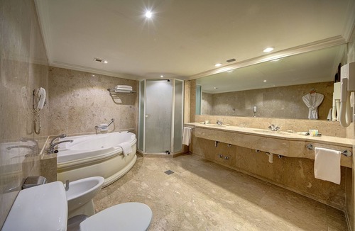 Bur Dubai Hotel | Ascot Hotel