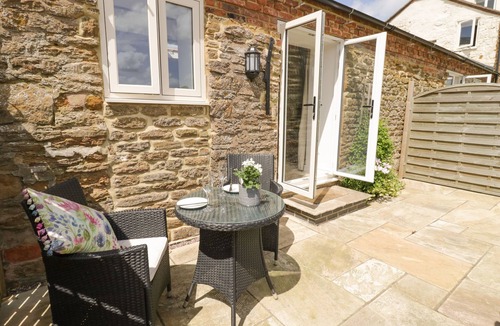 Hellidon Cottage | ASH BARN, pet friendly, luxury holiday cottage in Catesby