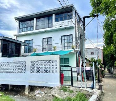 Bauang Hotel | ASHBURN'S TRANSIENT Bauang La Union ,SELF SERVICE, SELF CHECK-IN, MOTORCYCLE Parking