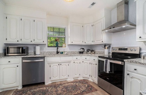 Charleston Apartment | Ashley River Bliss~Cozy 3br/2ba Home w/Game Room!