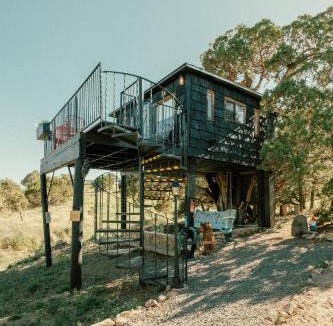 Nogal House | Ashley's Treehouse At El Mistico Ranch