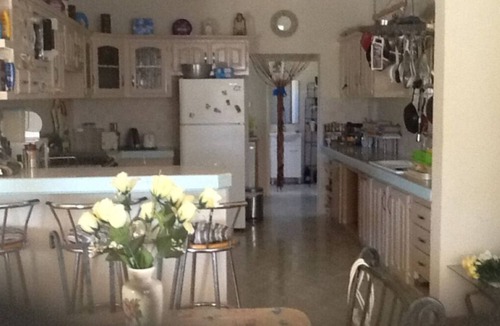 Ashton Hall House | Ashton Haven - Twin Room
