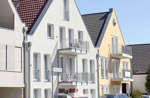 Warnemuende Apartment | Asia Suite, directly on the Alter Strom - family-friendly/modern/exclusive