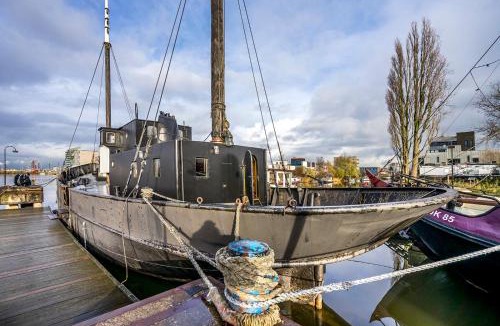 Amsterdam North Boat Rental | Asile Flottant