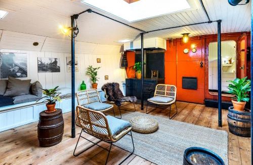 Amsterdam North Boat Rental | Asile Flottant