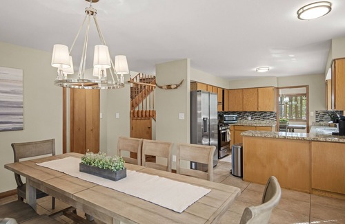 Flagstaff Cabin | Aspen Abode A/C Outdoor Entertainment Country Club