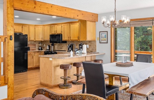 Estes Park House | Aspen Brook Kyle Cabin by Estes Park Homes
