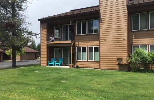 McCall Condo | Aspens Getaway Short walk to McCall Club & Beach Recently renovated with A/C .