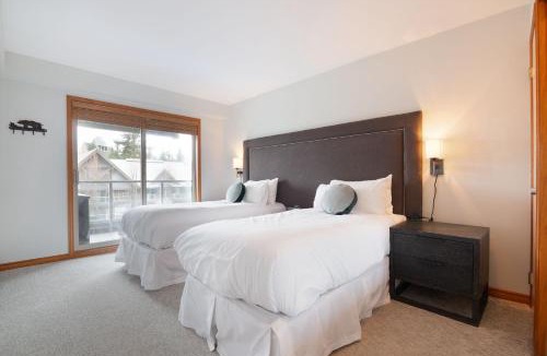 Upper Village Apartment | Aspens Mountain Resort