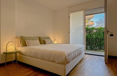 Lecco Apartment | Aspromonte Lakeside Suite - Lecco Garden Retreat