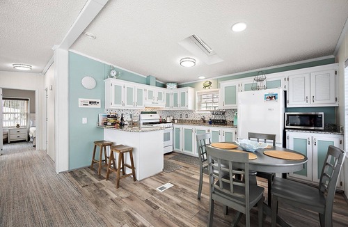 Assateague Pointe House | Assateague Pointe 490 - completely remodeled 2 bedroom home pools/gameroom/fishing
