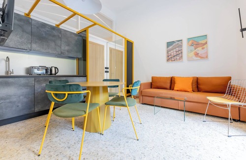 Vittorio Emanuele House | Assoli House