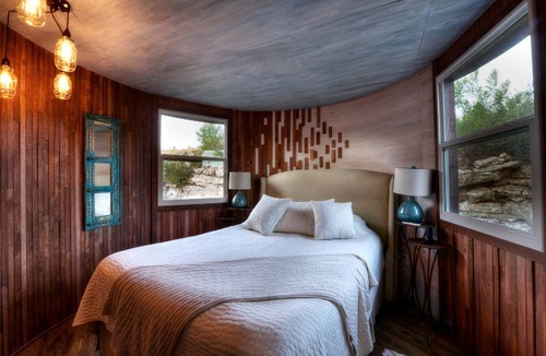 Spicewood Cabin | Astonishing Family-Friendly Tree House near Austin, Texas