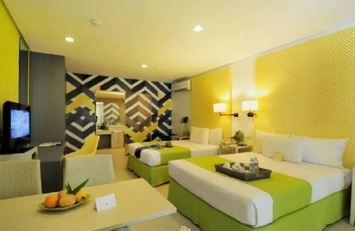 Manoc-Manoc Resort | Astoria Current, Boracay Station 3