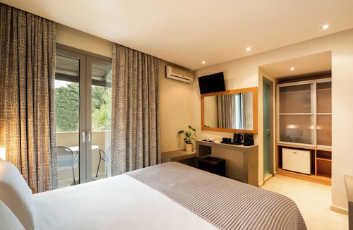 Troulos Hotel | Astoria Hotel