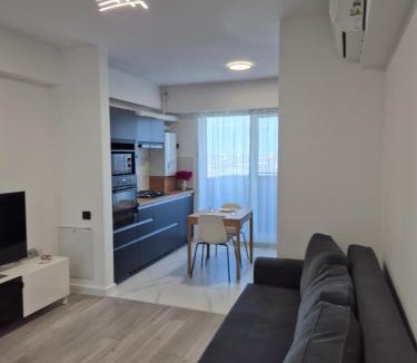 Sector 3 Apartment | Astorium Life Residence