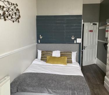 Hastings Hotel | Astral Lodge