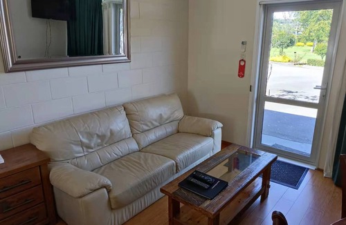 Whanganui Hotel | Astral Motel