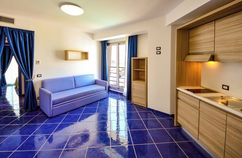 Cefalu Hotel | Astro Suite