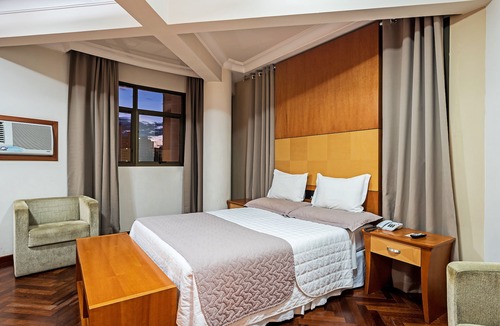 Centro Hotel | Astron Ponta Grossa Plaza by Nobile