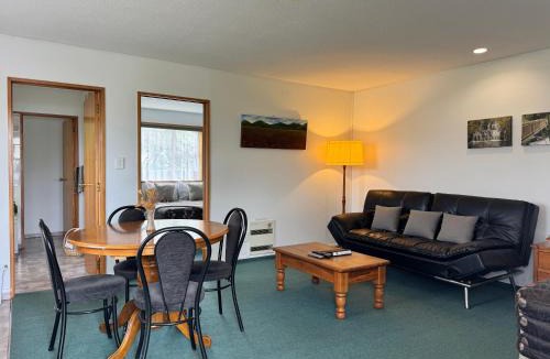 Oamaru Hotel | ASURE Ambassador Motor Lodge