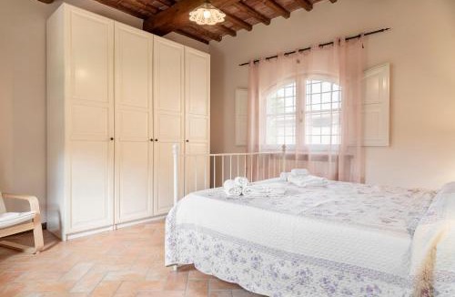 Vicopelago House | At Chica's House - Lucca