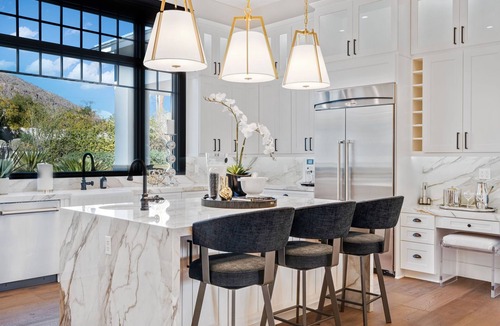 Arcadia Manors House | At the Base of Camelback - Worlds Away from Ordinary