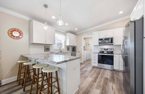 Atlantic Beach Cottage | At the Beach: Third-row cottage with Views