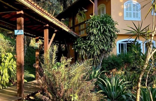 Vila Santa Alice House | At the foot of the Petrópolis mountains, 50 minutes from Rio, beautiful country house.