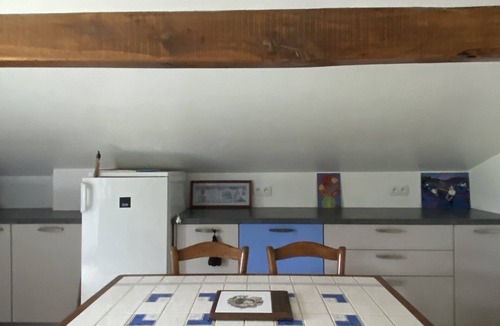 Bussunarits-Sarrasquette Apartment | At the foot of the Col de Gamia, 10 minutes from Saint-Jean-Pied-de-Port 100-square-meter apartment