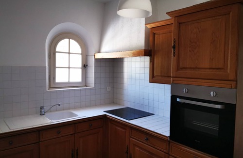 Cheval-Blanc House | At the gateway to the Luberon Regional Nature Park Classified tourist accommodation ★