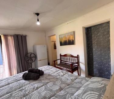 Parys Apartment | At West