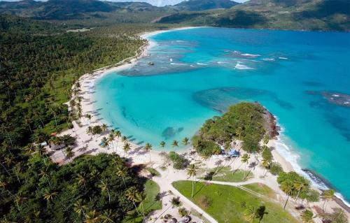 Las Galeras Other | Atabeba
