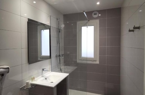 Annemasse Hotel | Atalante