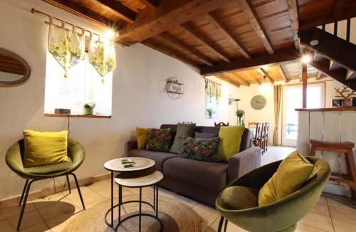 Aramits House | Atchouetos