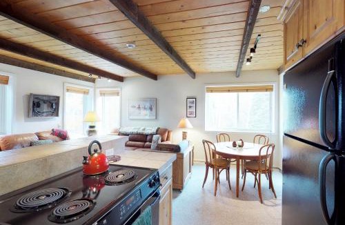 Elkhorn Apartment | Atelier 1085
