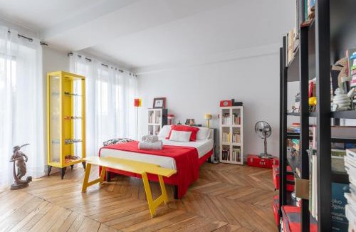 Griffon - Royale Apartment | Atelier des Harmonies - L'atelier d'artiste au cœur de Lyon