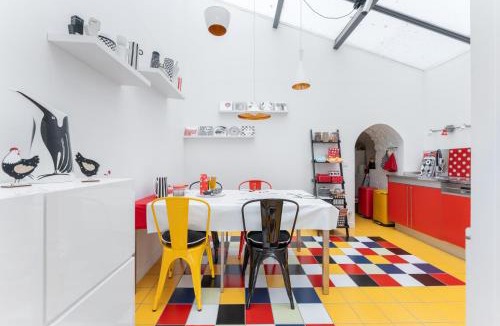 Griffon - Royale Apartment | Atelier des Harmonies - L'atelier d'artiste au cœur de Lyon