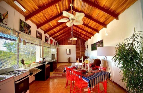 Escobal Hotel | Atenas Magic Mountain Views