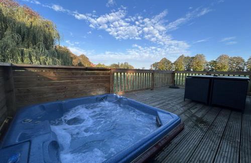 Diss House | Athelington Lodge - Willow