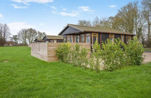 Diss House | Athelington Lodge - Willow