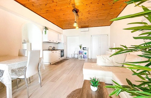 Villaggio Coppola Apartment | Athena Seafront Apartment, Free Parking & Pool