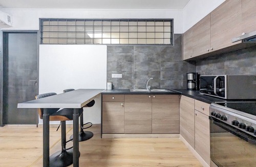 Plaka Apartment | Athens Divas King Suite 50