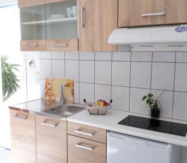 Naousa Apartment | Athina's blue studios