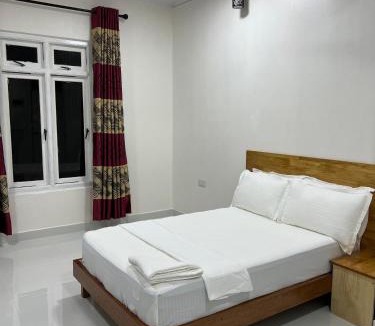Manadhoo House | Athireege