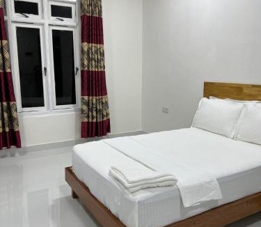Manadhoo House | Athireege