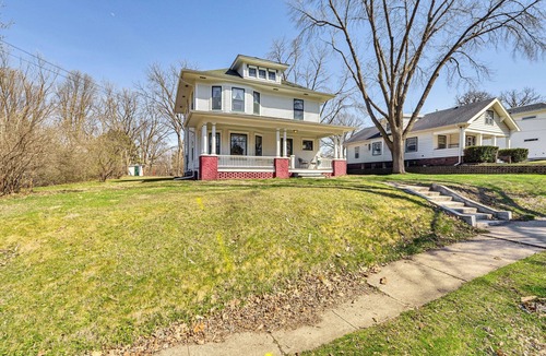 Atlantic Cottage | Atlantic Farmhouse w/Spacious Yard!
