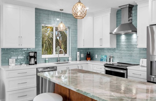 Marathon Condo | Atlantic Haven | Oceanfront 2BR, Pool