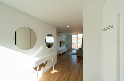 Estreito de Camara de Lobos Apartment | Atlantic Heights by Mill Escapes